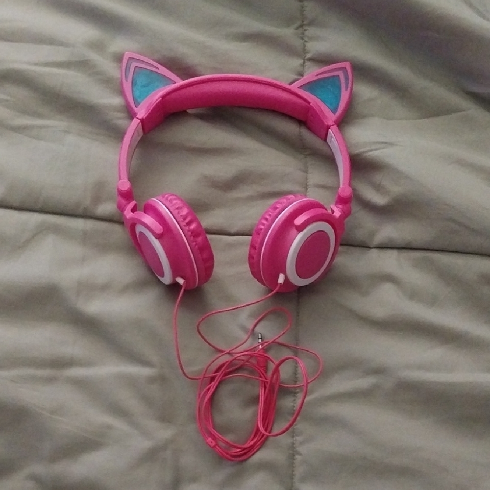 Pink On-Ear Cat Ear Headphones